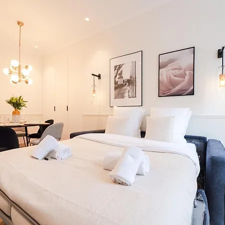 Luxe 2 Grands Boulevards 4-6p Appartamento *